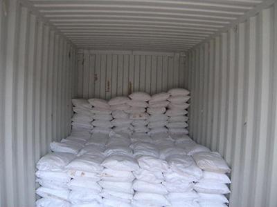 براميل ليفية وأكياس منسوجة 