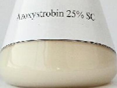 مبيد أزوكسيستروبين