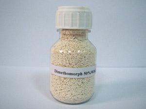 مبيد دايميثومورف